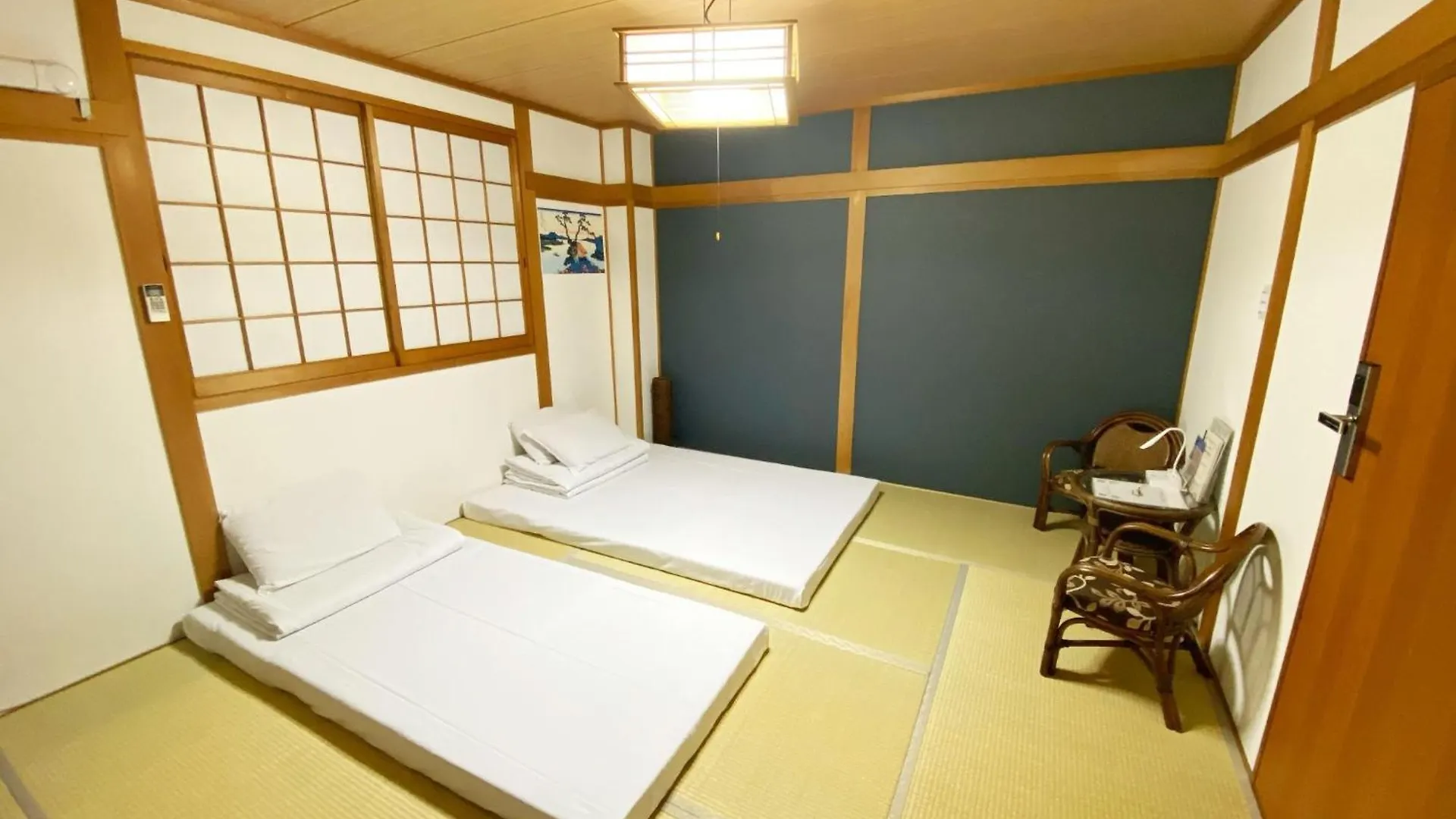 Guesthouse Reina Tsuruhashi Station - Vacation Stay 15369 大阪市 0*,